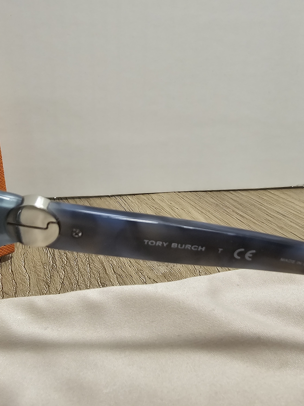 Tory Burch Blue Marble Polarized Sunglasses - Fountain Blue - Like New (Perfect) - Picture 7 of 8